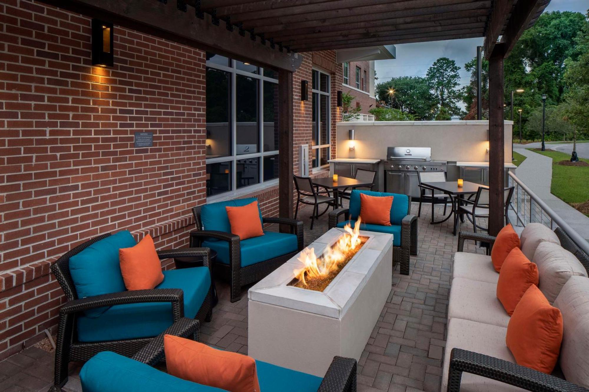 Hyatt House Charleston/Mount Pleasant Hotell Exteriör bild